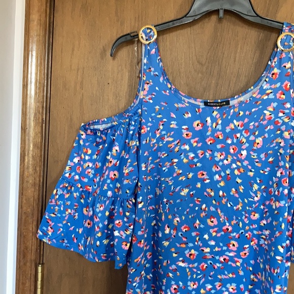 Robert Louis print cold shoulder bell sleeve top w stretch 1X 2X - Picture 11 of 16